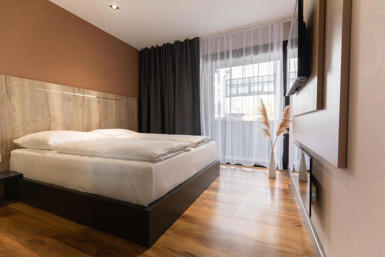 24Seven Hotel Schwabach Extérieur photo
